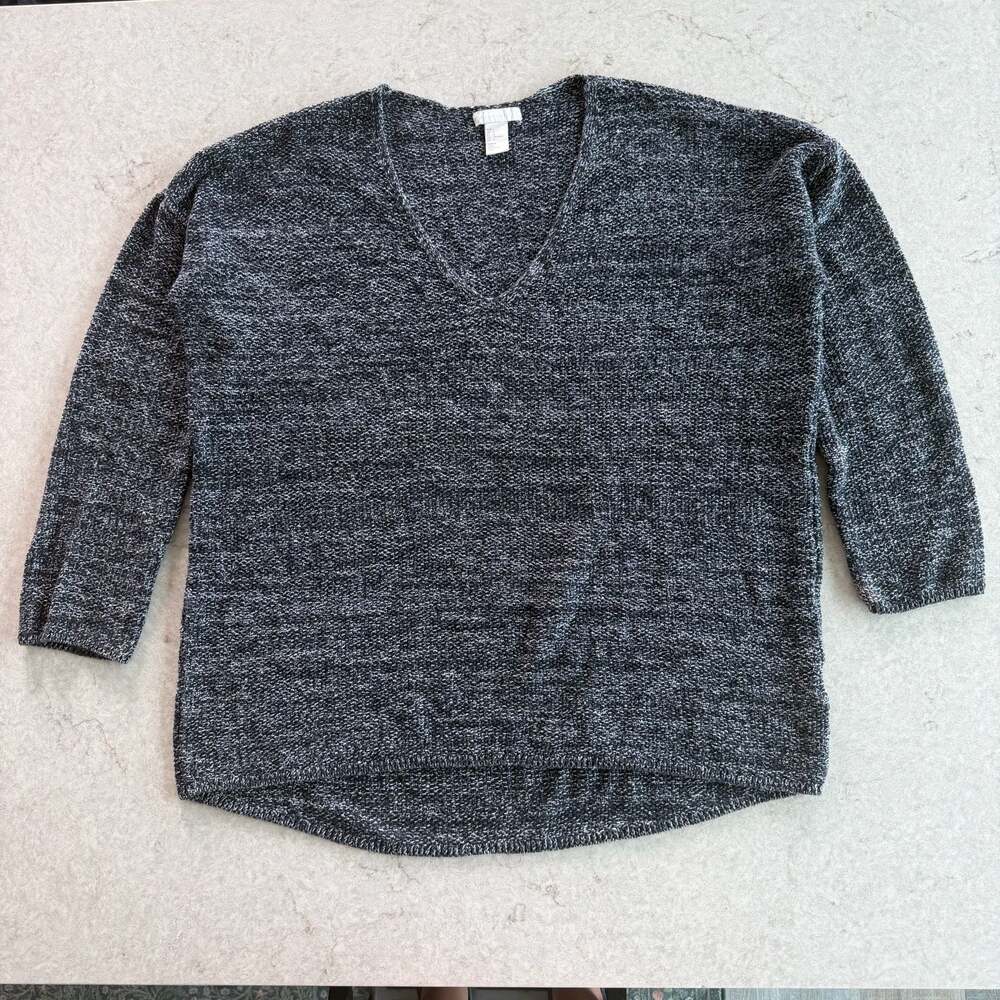 H&M Conscious Black and White Marled V-Neck Hi-Low Sweater